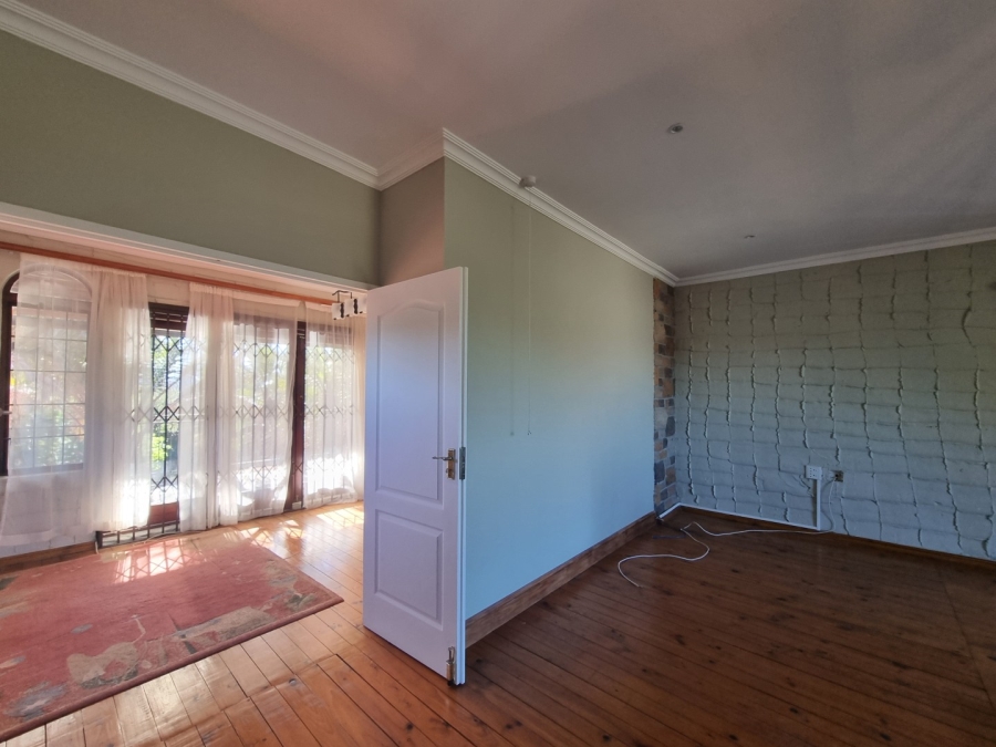 4 Bedroom Property for Sale in Table View Western Cape